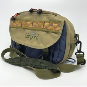 Fishpond Blue River shoulder/chest/waist pack.